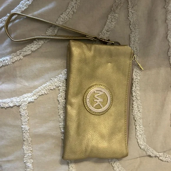 Michael Kors Gold Wristlet Clutch - Picture 2 of 7